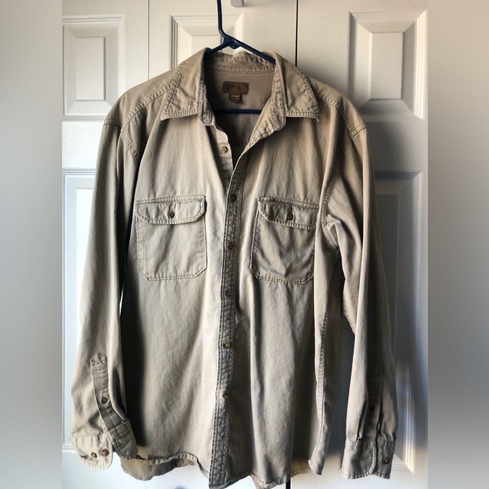 Mens Button Down Work Shirt. Size L